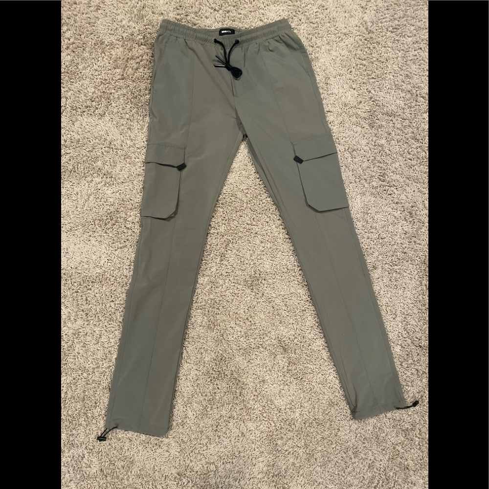 Fashion Nova army green joggers